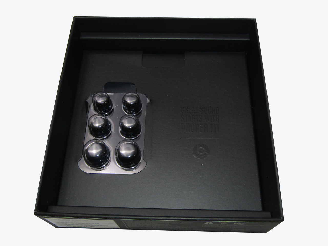 Beats urBeats3 Earphones Lightning Connector - Black MU992LL/A LN