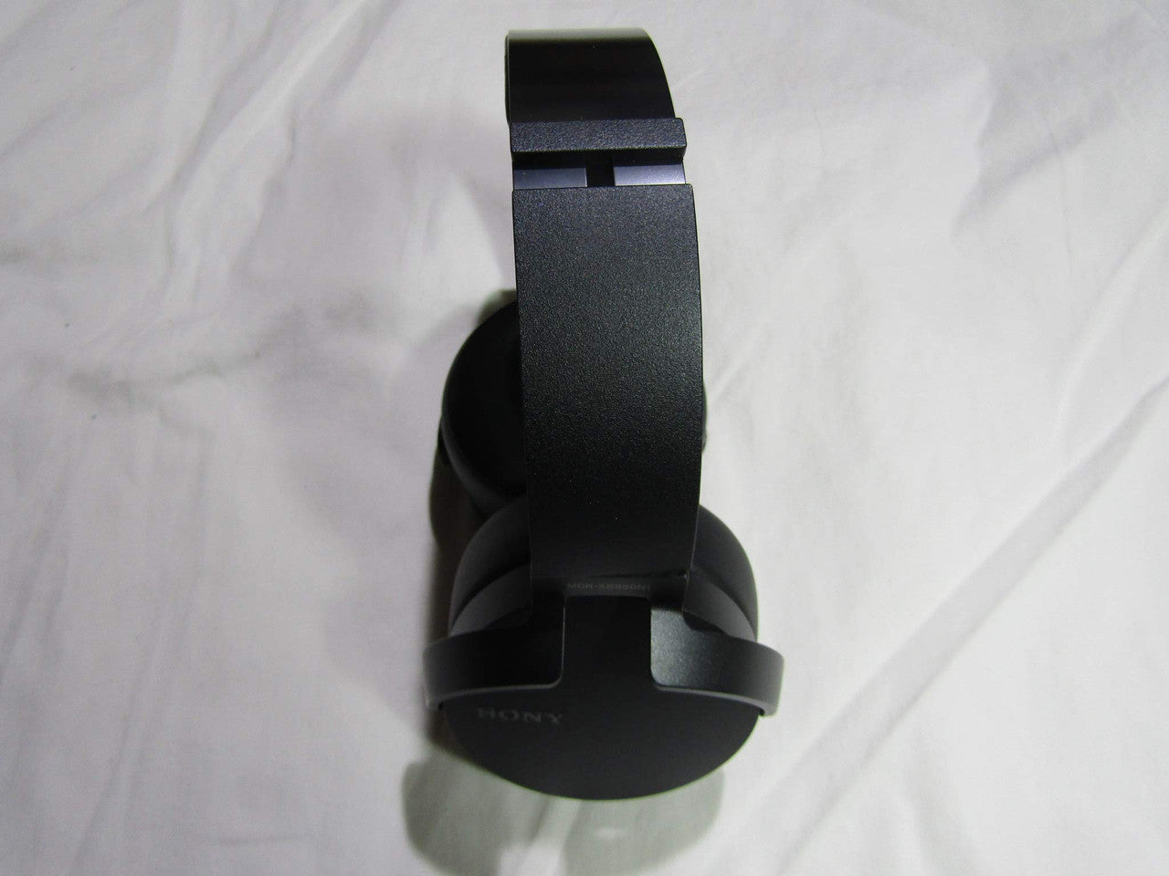 Sony XB950N1 Extra Bass Wireless Noise Canceling Headphones, Black VG