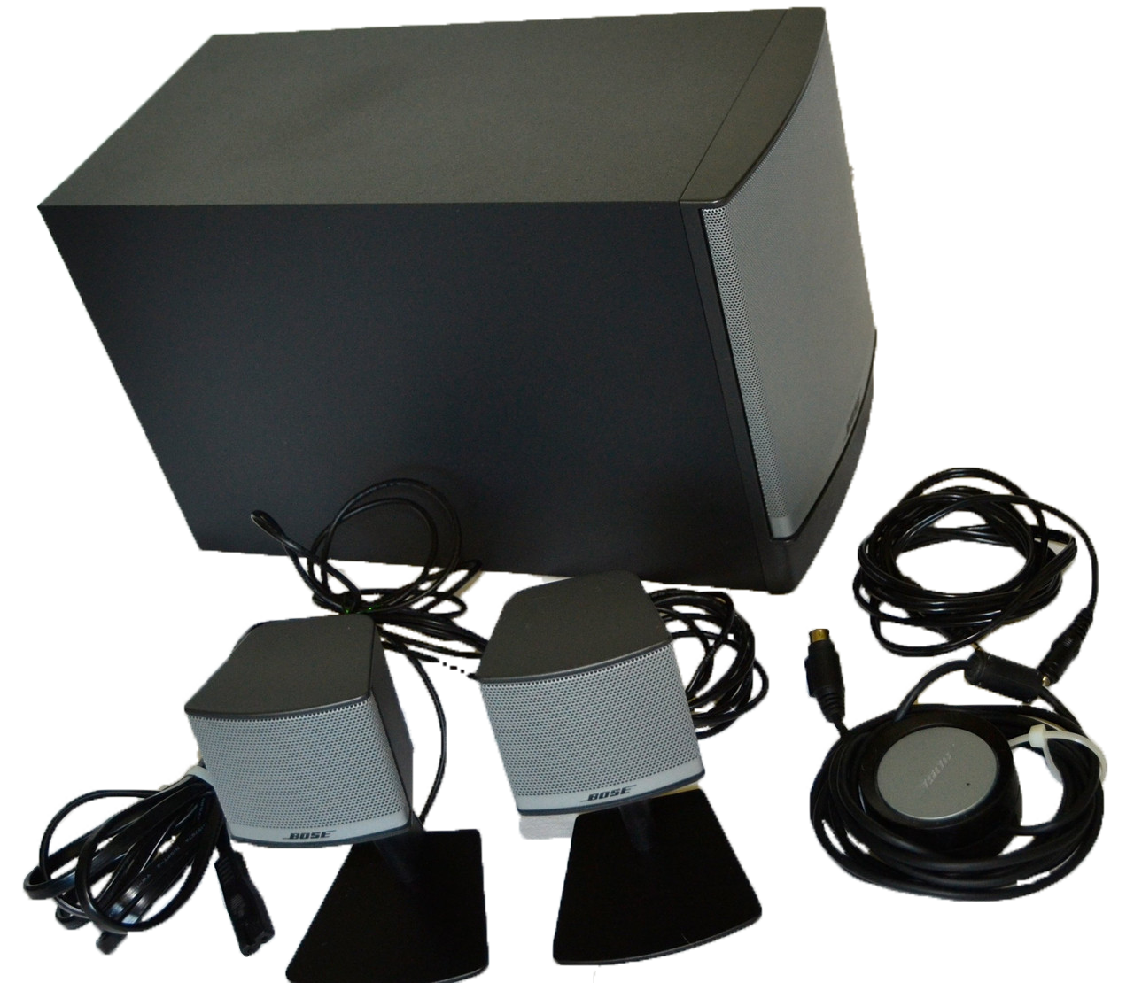 Bose Companion 3 Series II Multimedia Speaker System 1