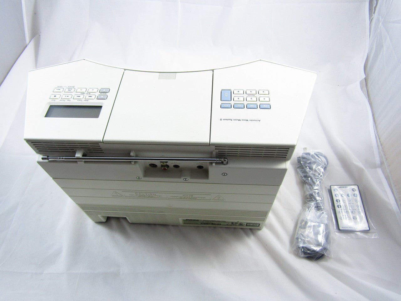Bose Acoustic Wave Music System II - Platinum White VG