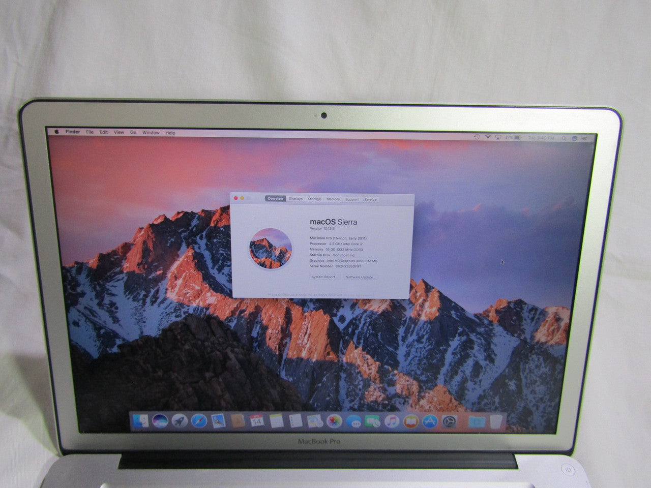 Apple MacBook Pro MC723LL/A 15.4” Laptop Intel i7 2.2GHz 16GB Memory 240GB SSD MacOS 10.12 Sierra VG