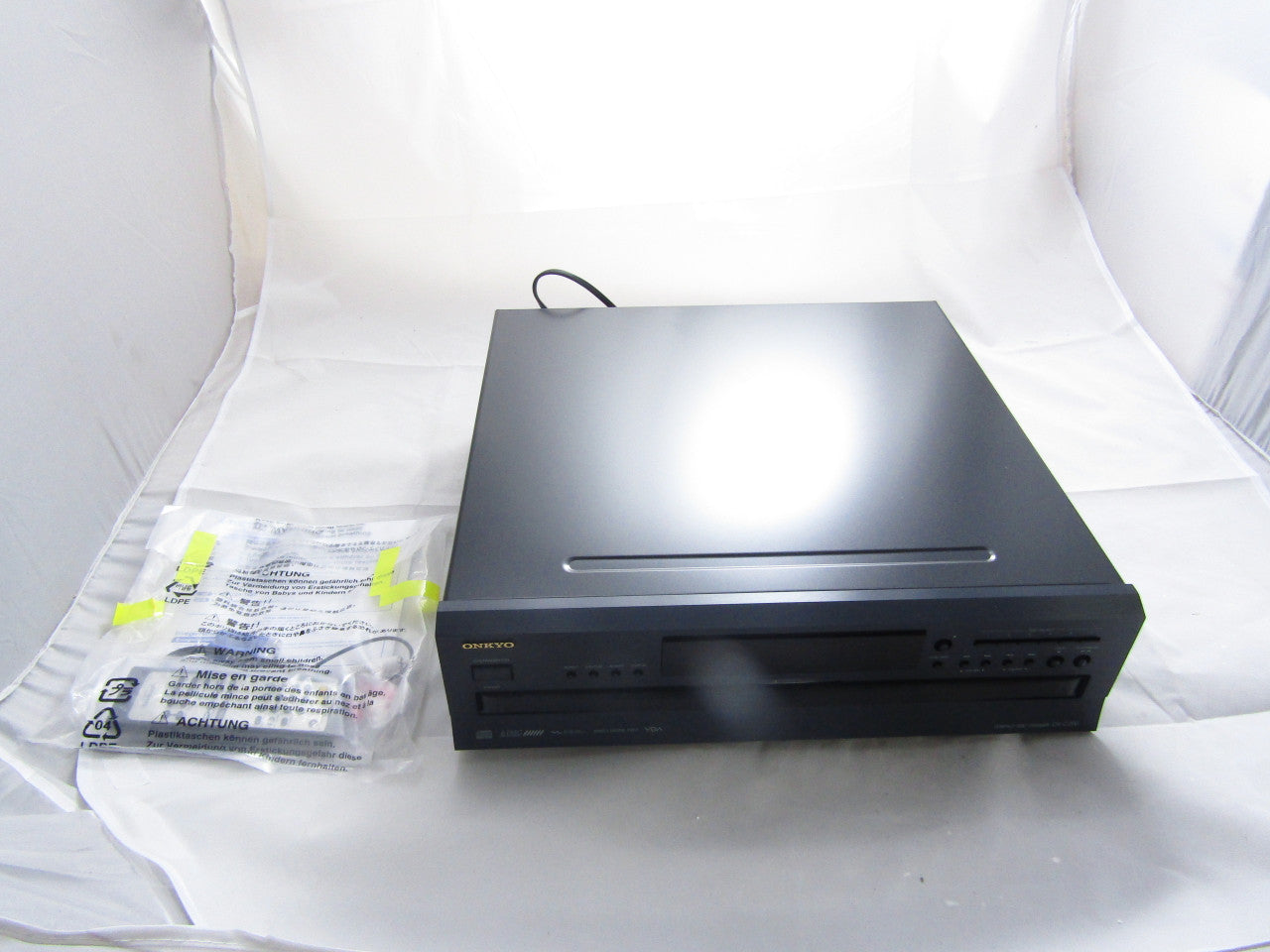 Onkyo DXC390 6 Disc CD Changer LN