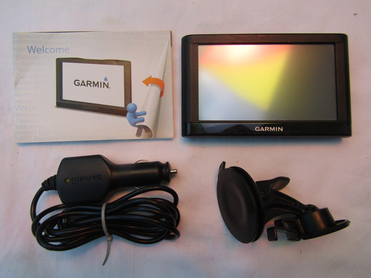 Garmin nüvi 56LMT GPS Navigators System with Spoken Turn-By-Turn Directions, Preloaded Maps and Speed Limit Displays