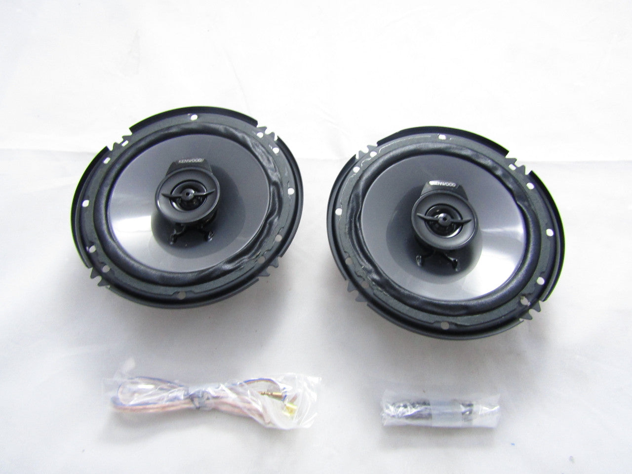 Kenwood KFC-1665R 6.5" 2-Way Road Series Coaxial Car Speakers VG