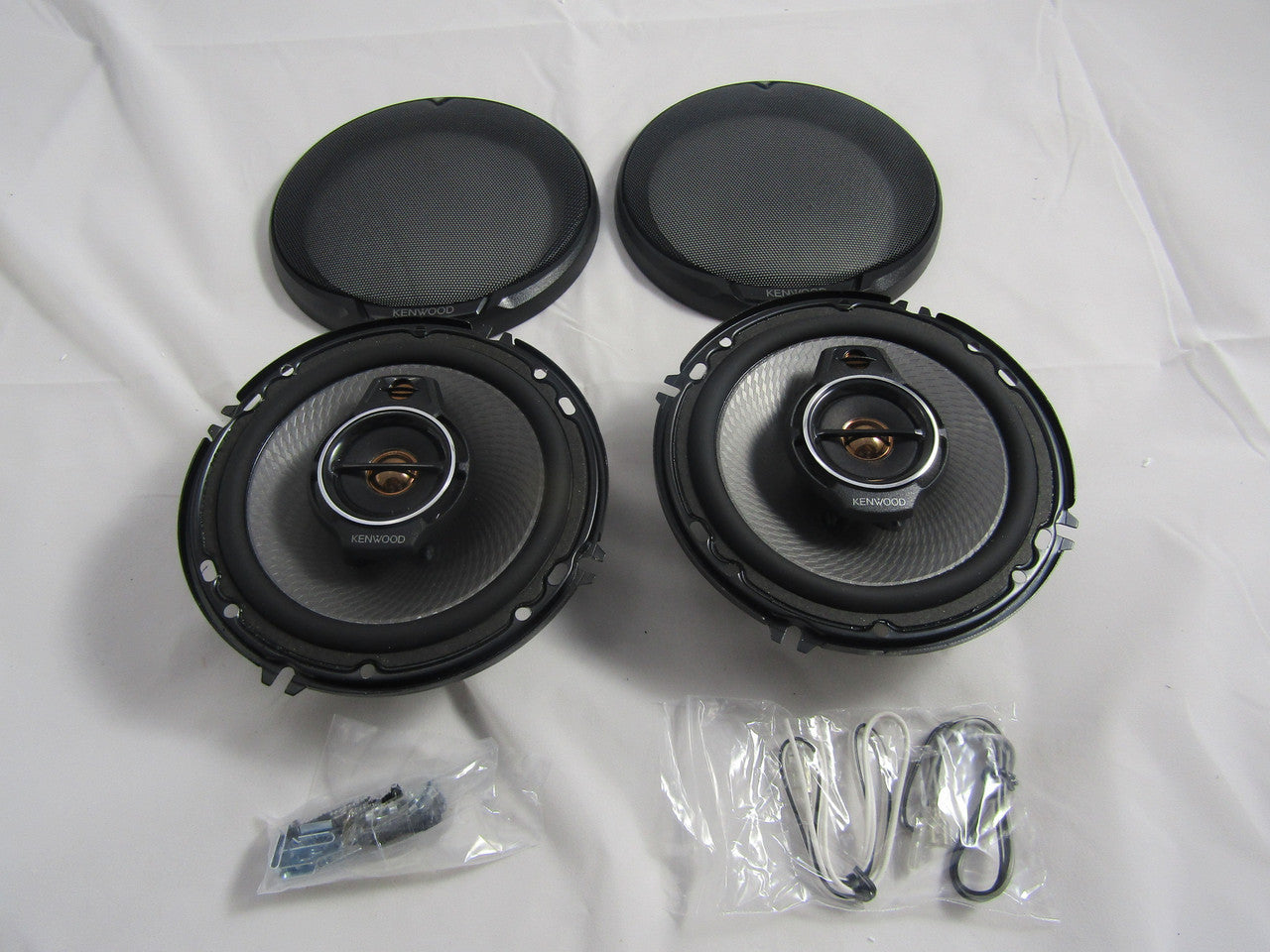 Kenwood KFC-650 6-1/2" 3-Way Car Speakers with Polypropylene Cones (Pair) LN