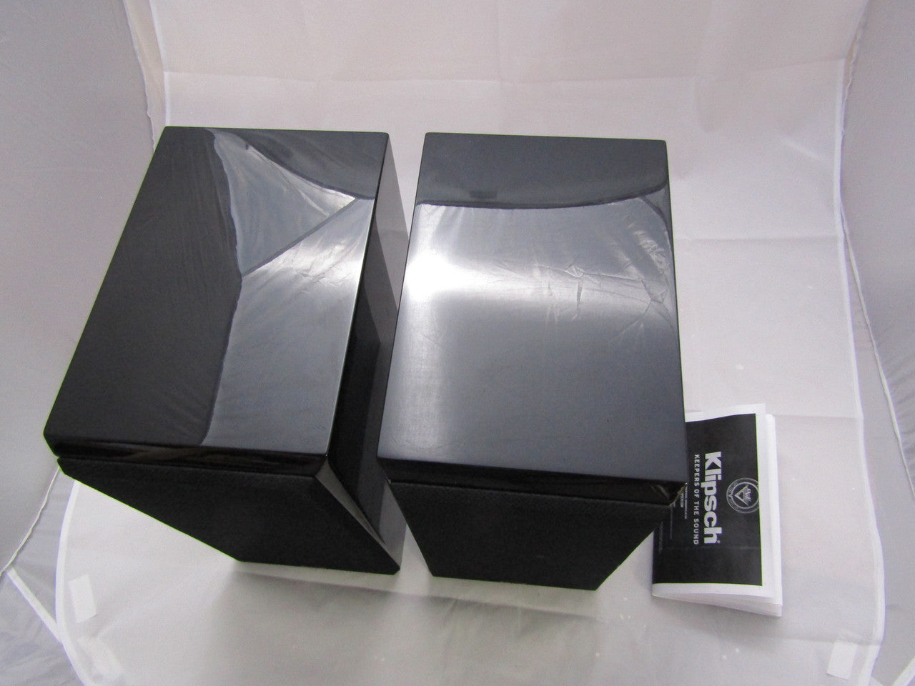Klipsch RP-600M Bookshelf Speakers (Pair) Piano Black VG
