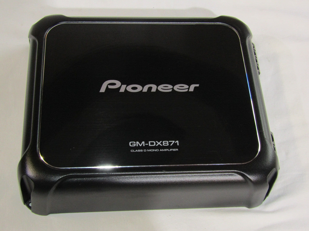 Pioneer GM-DX871 1600W Class D Mono Amplifier with Variable-Low Pass Filter Brushed Gunmetal VG