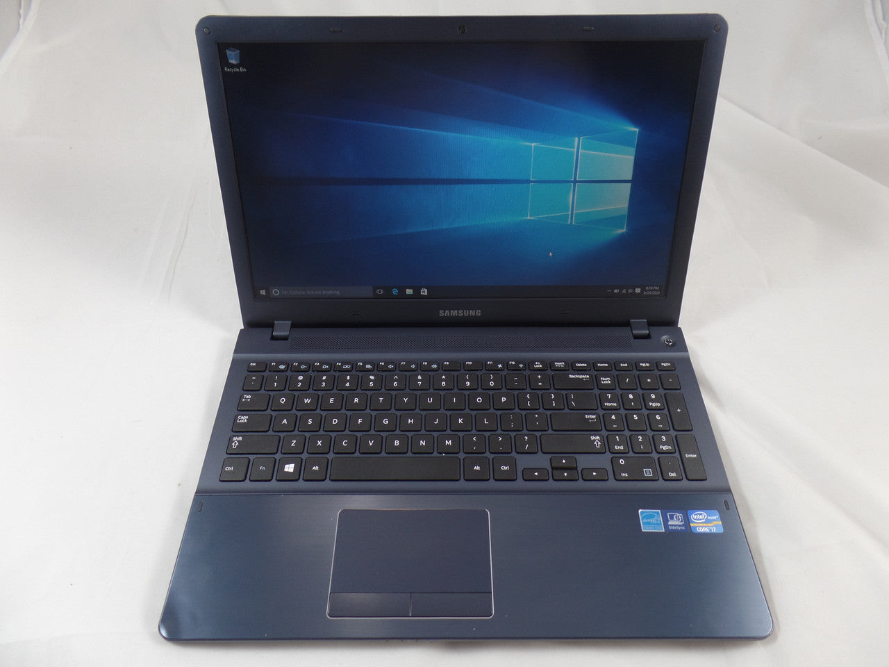Samsung ATIV Book 4 NP470R5E-K02UB 15.6" Laptop Intel Core i7-3537U 8GB Memory 240GB SSD Mineral Ash Black VG