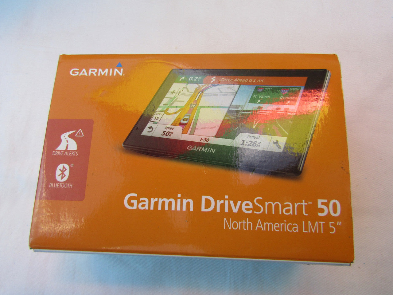 Garmin DriveSmart 50 NA LMT GPS Navigator System with Lifetime Maps and Traffic, Smart Notifications, Voice Activation, and Driver Alerts