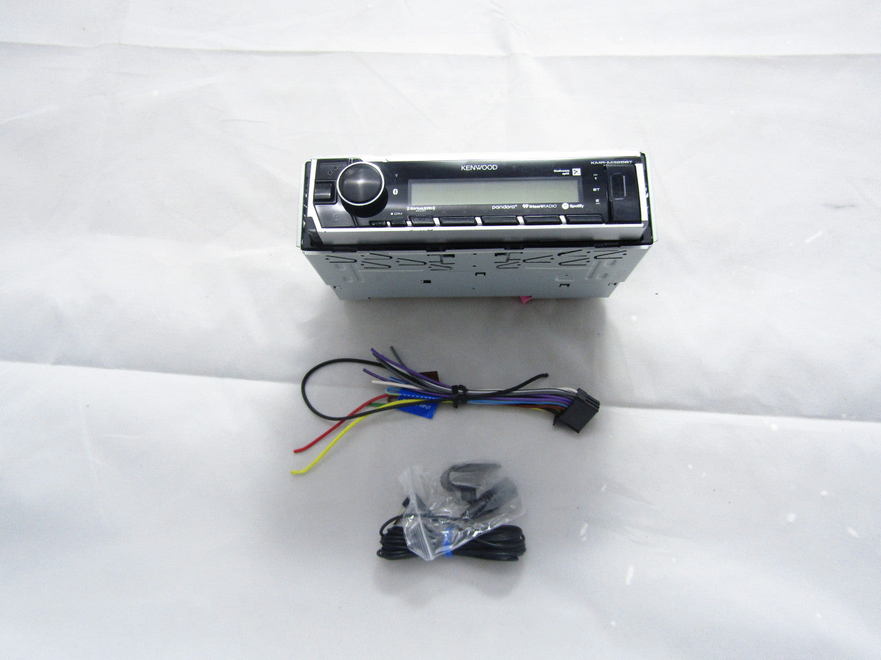 Kenwood KMR-M325BT Marine Digital Media Receiver with Bluetooth VG