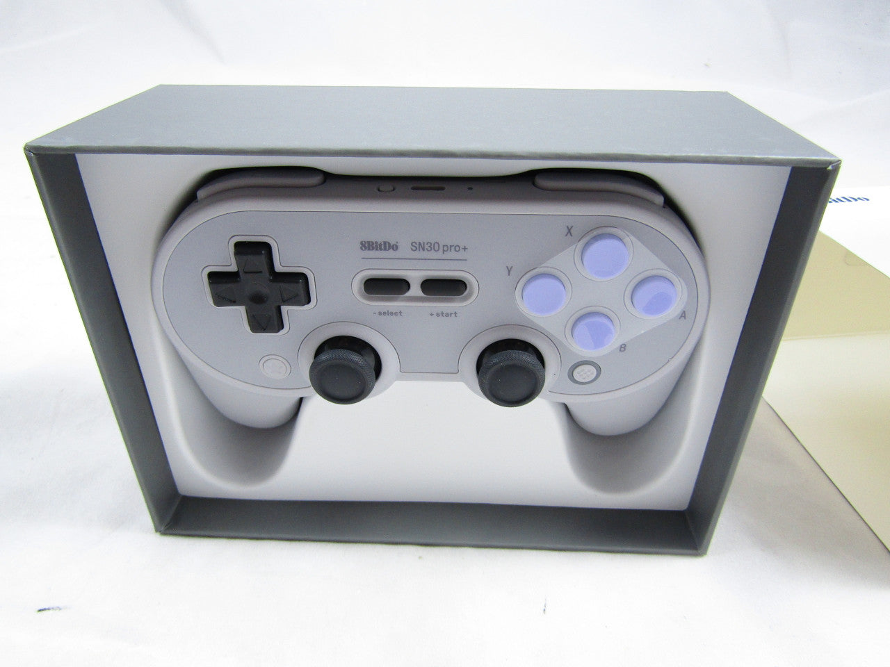 8Bitdo Sn30 Pro+ Bluetooth Gamepad (Sn Edition) - Nintendo Switch LN