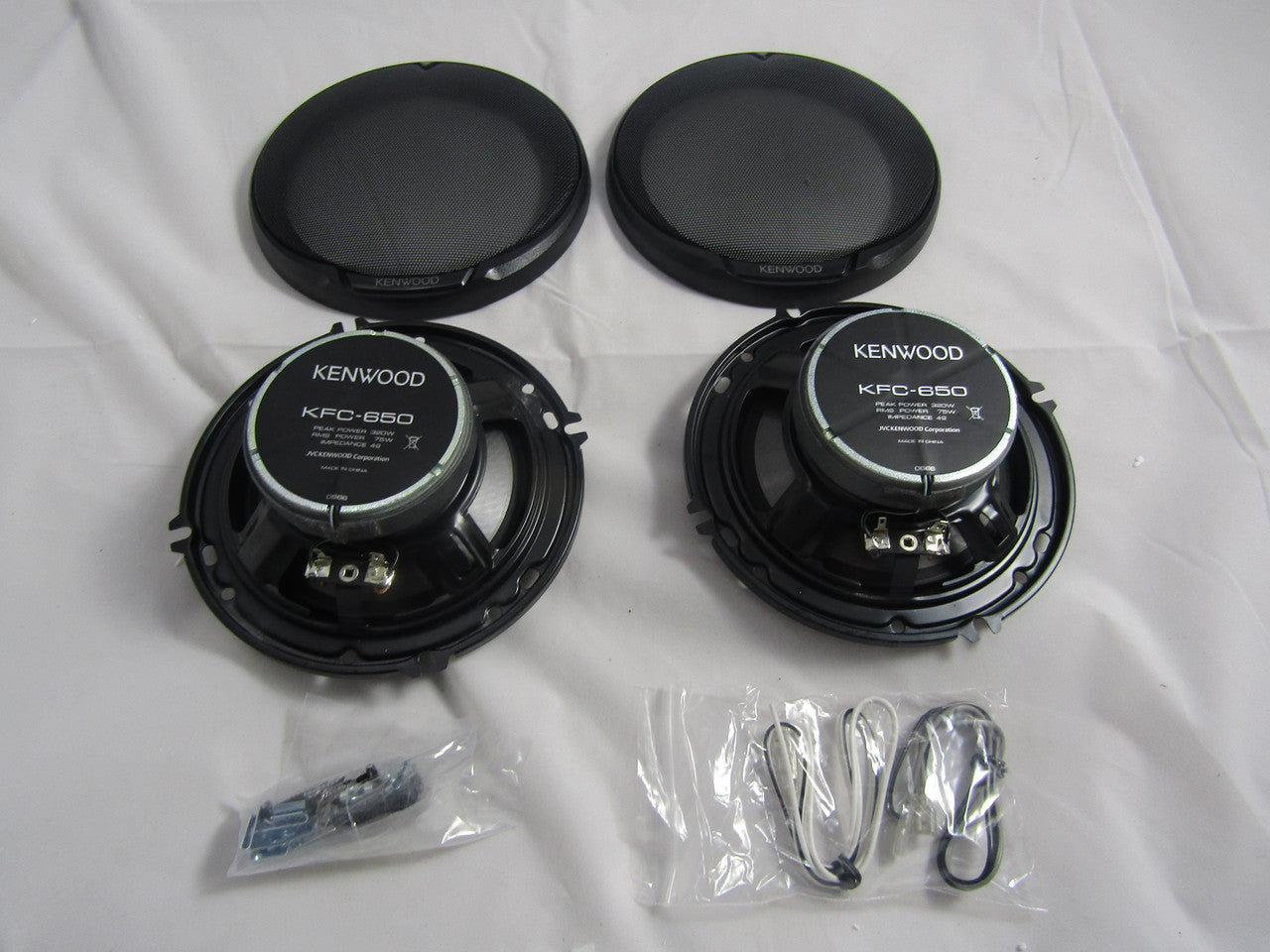 Kenwood KFC-650 6-1/2" 3-Way Car Speakers with Polypropylene Cones (Pair) LN