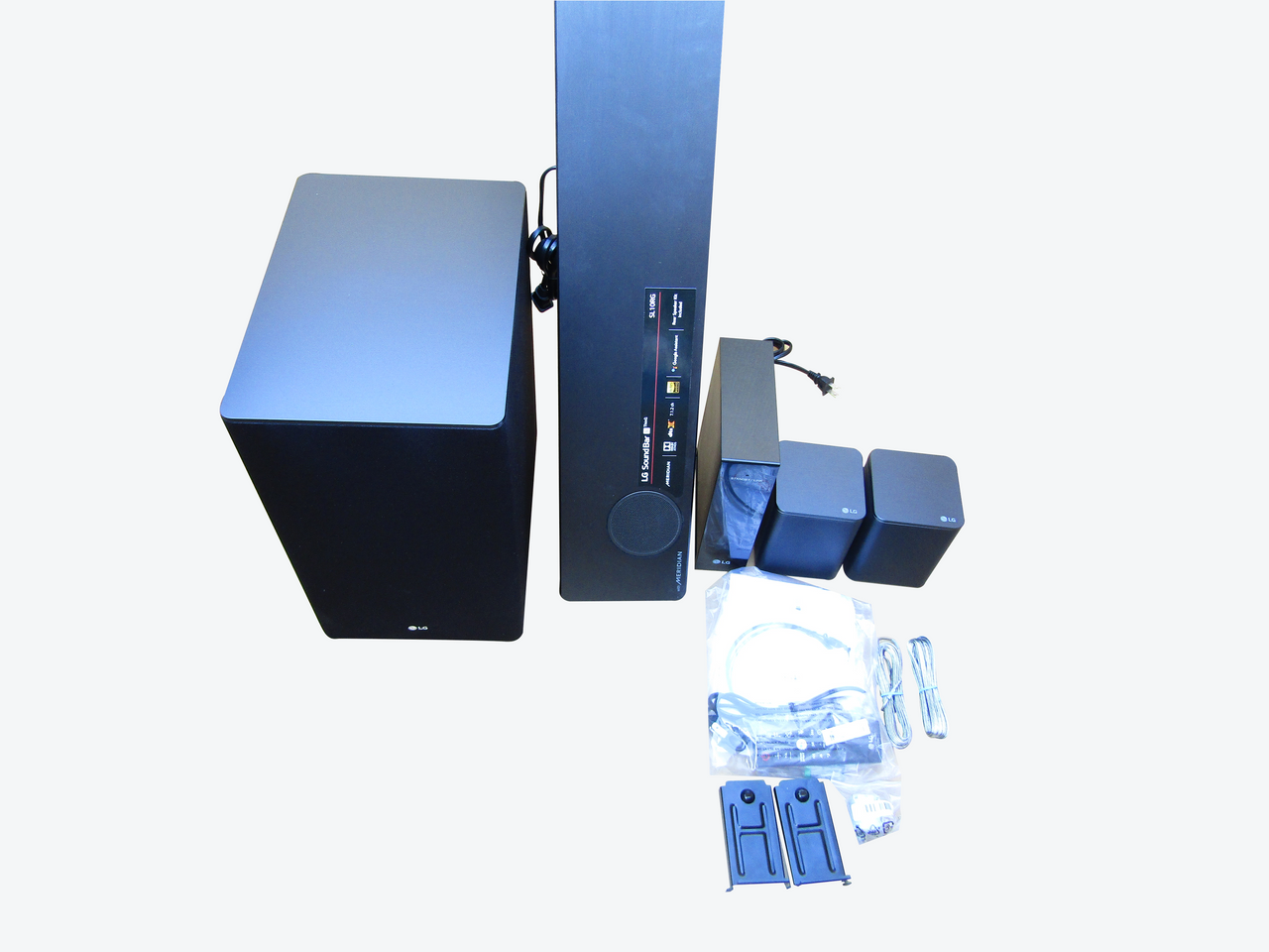 LG SL10RG 7.1.2 Channel High Res Audio Sound Bar with Surround Speakers. LN