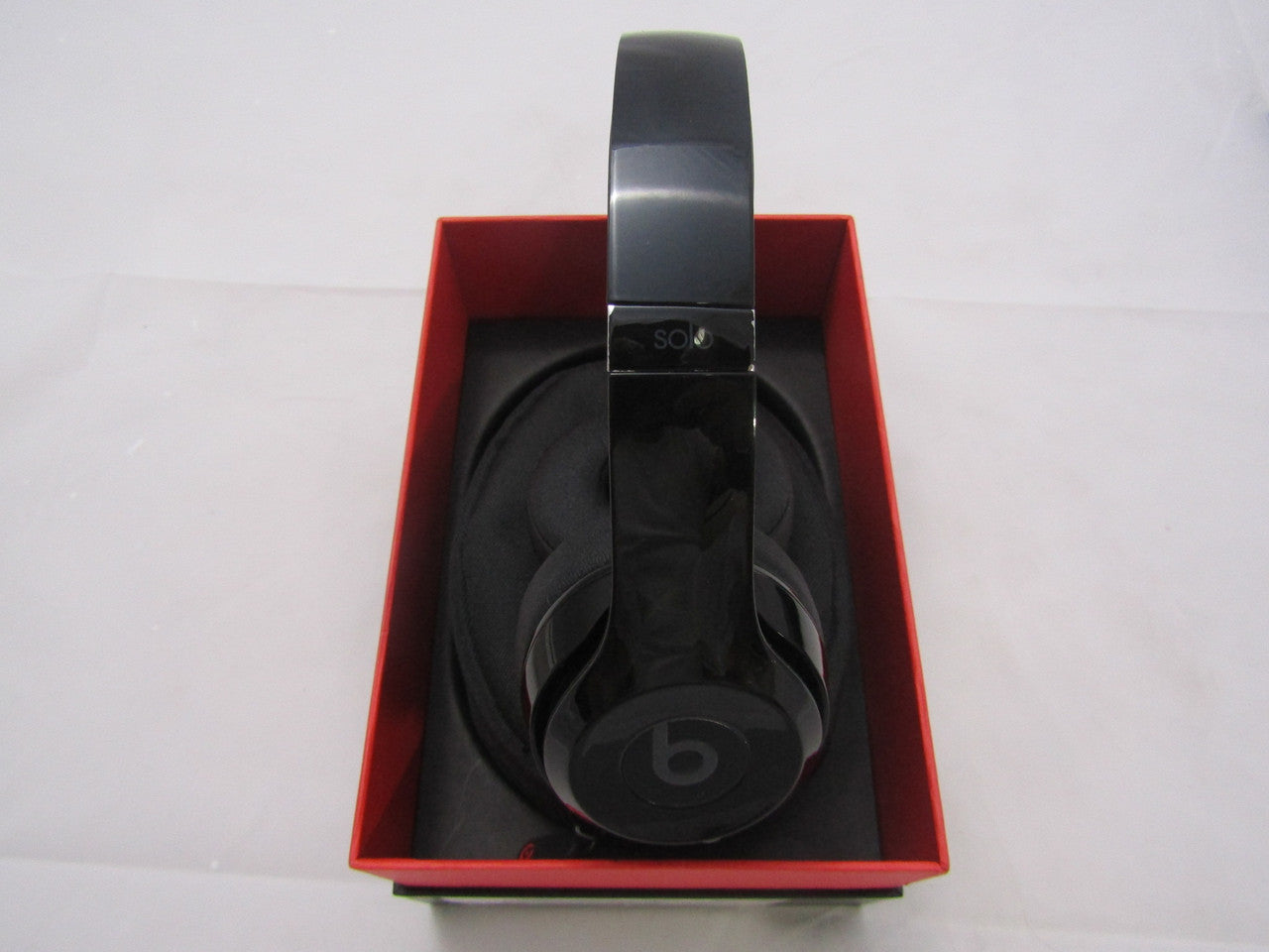 Beats Solo3 Wireless On-Ear Headphones Gloss Black MNEN2LL/A VG