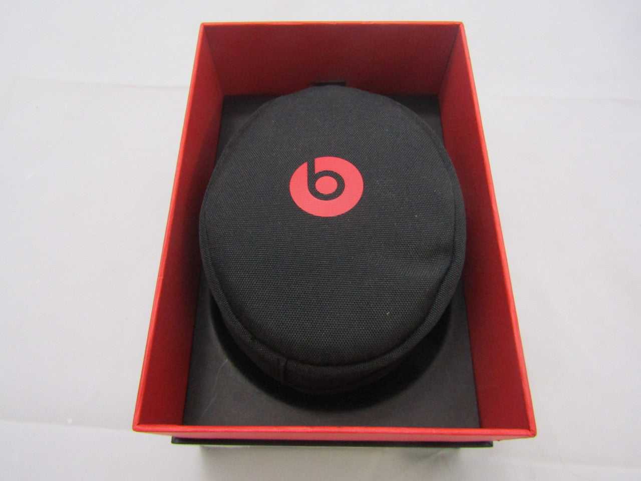 Beats Solo3 Wireless On-Ear Headphones Gloss Black MNEN2LL/A VG