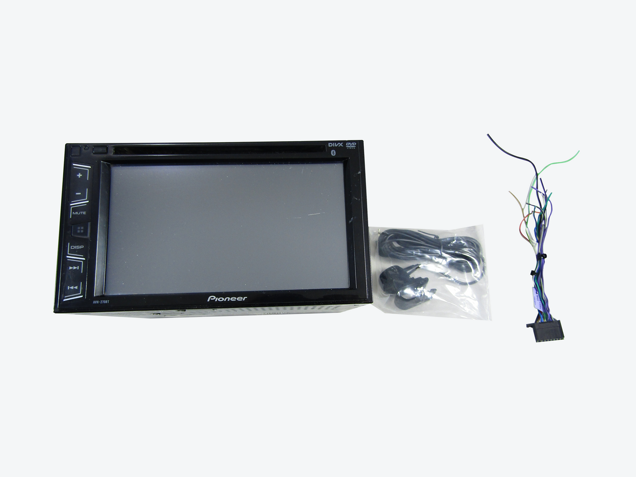 Pioneer's AVH-270BT DVD receiver VG