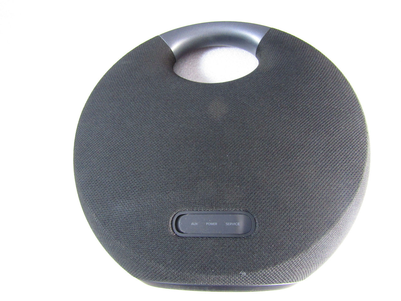 Harman Kardon Onyx Studio 6 is a premium portable Bluetooth speaker system Black VG