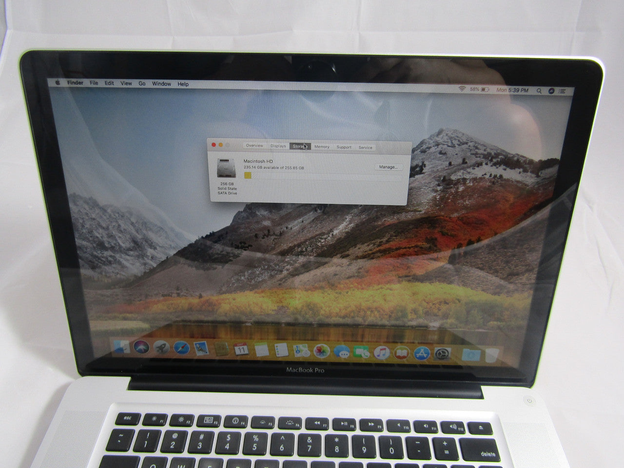 Apple MacBook Pro MC723LL/A 15.4” Laptop Intel i7 2.2GHz 16GB Memory 256GB SSD MacOS 10.12 High Sierra VG