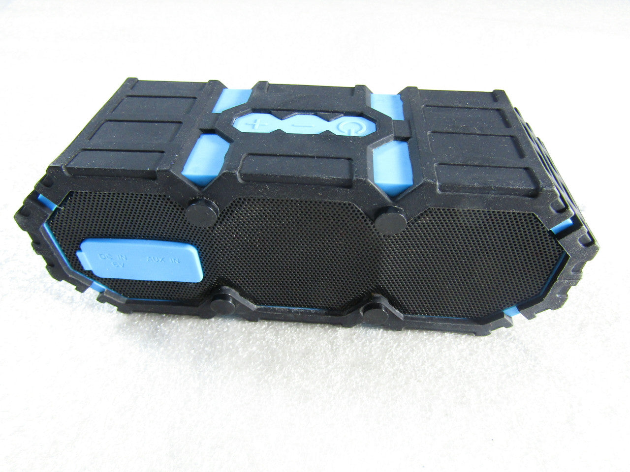 Altec Lansing Mini LifeJacket Jolt is the Bluetooth speaker Black VG